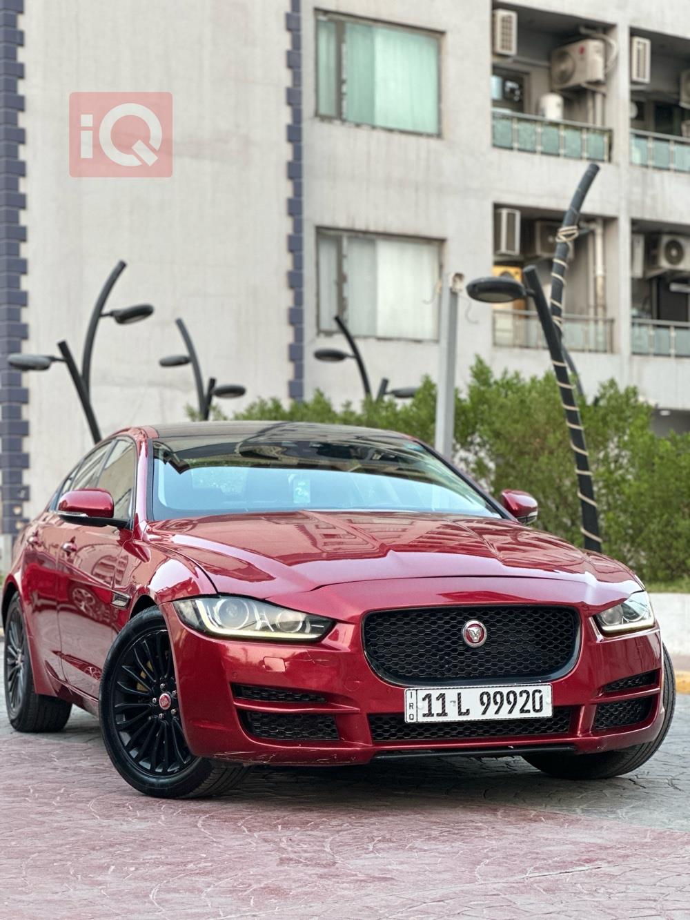 جاكوار XE
